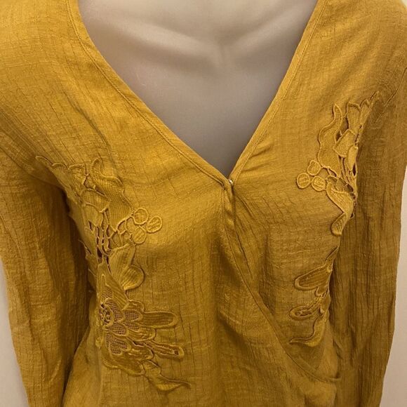 Juniper Blu Embroidered Mustard Yellow Polyster Blouse Top Shirt boho hippie S - Picture 2 of 8